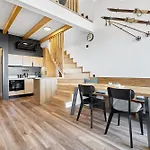 Kozlik, Kontryhel By Mountain Ways *